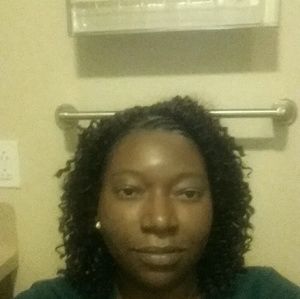 Meet your Posher, Shayla